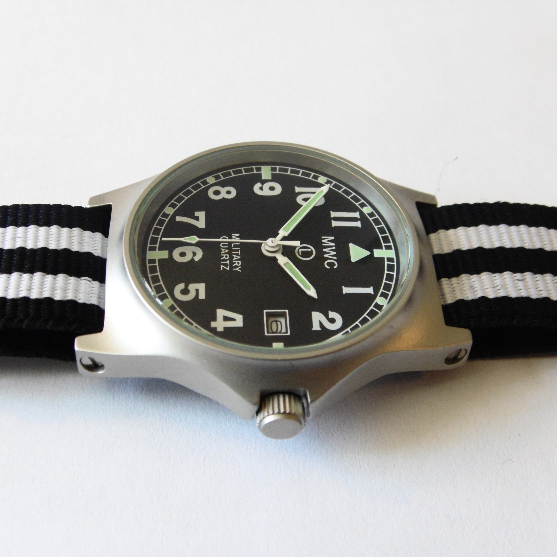 MWC G10 LM Military Watch (NUFC Nato Strap) - Watchfinder General - UK suppliers of Russian Vostok Parnis Watches MWC G10
 - 2