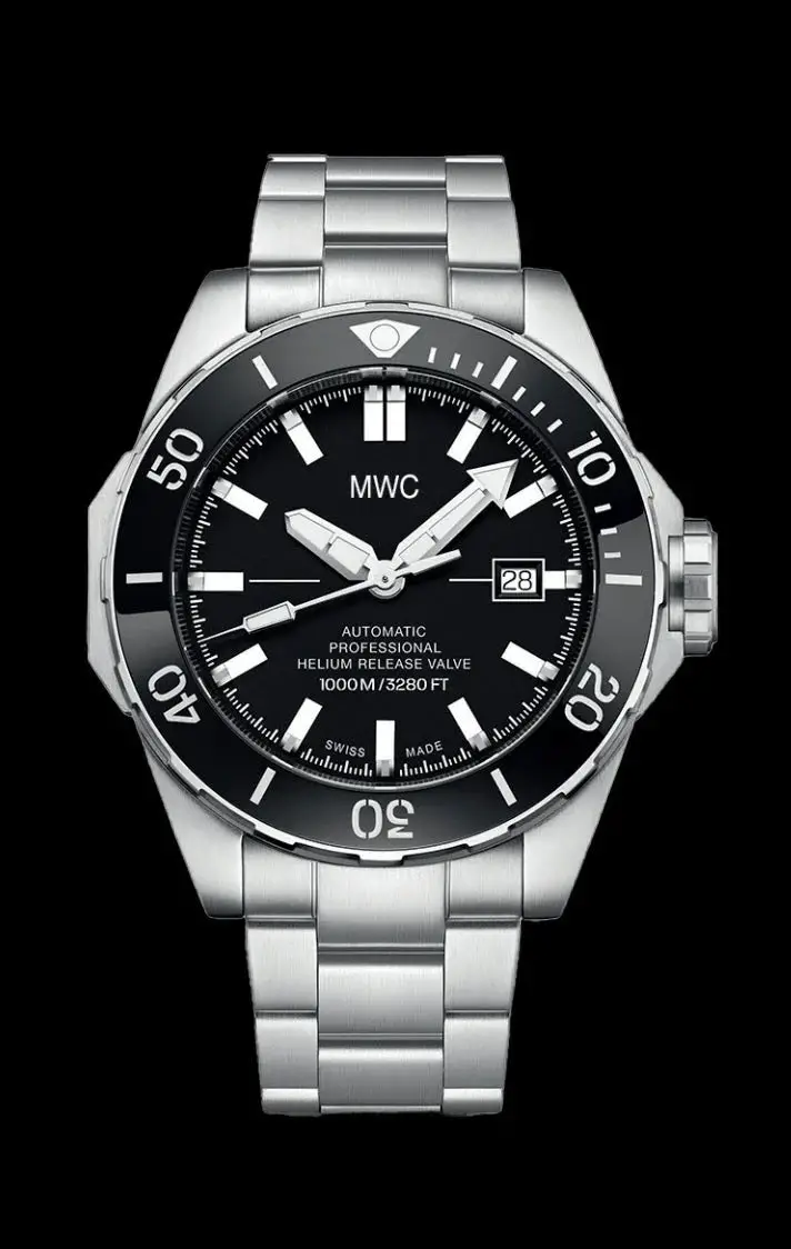 MWC 1000m Automatic Dive Watch with Helium Valve. Swiss Made (Bracelet)
